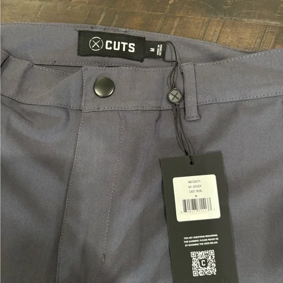 Cuts Clothing Men's Slate Chinos - Picture 2 of 7